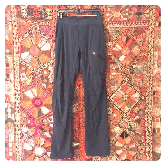 LULU LEMON Seawall Track Pant - Dark Grey - Small